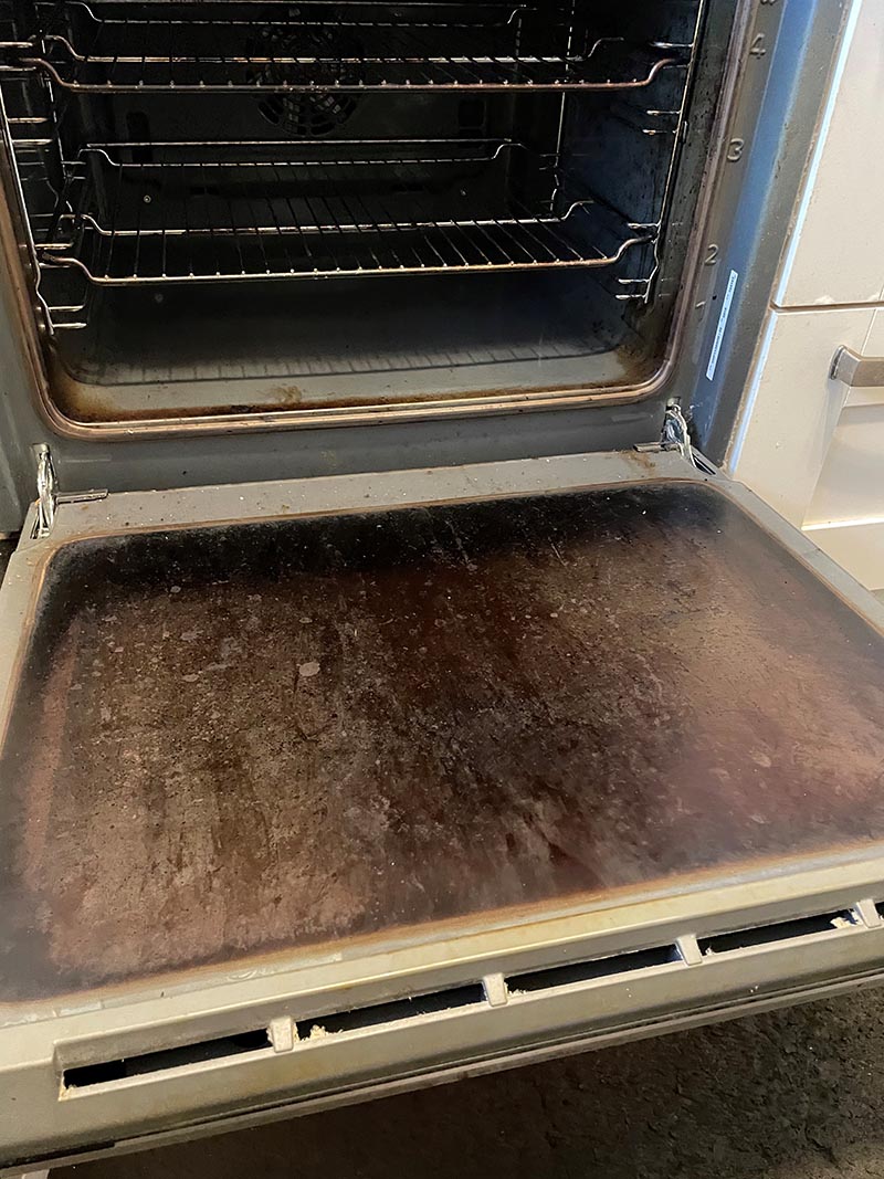 Oven Cleaning 3