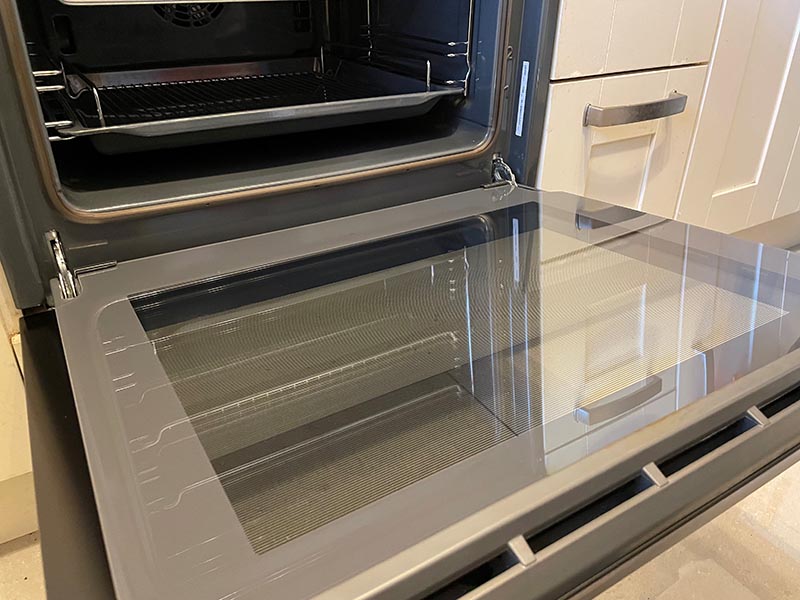 Oven Cleaning 4